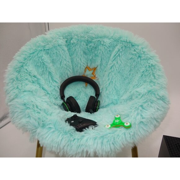 American Girl Xbox Gaming Set Headphones Controller Games Pass Box Chair - Picture 5 of 16